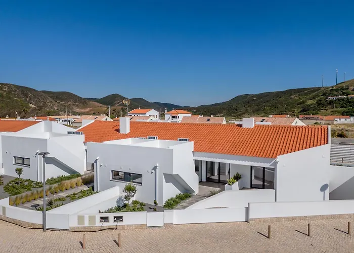 Casa Zavial